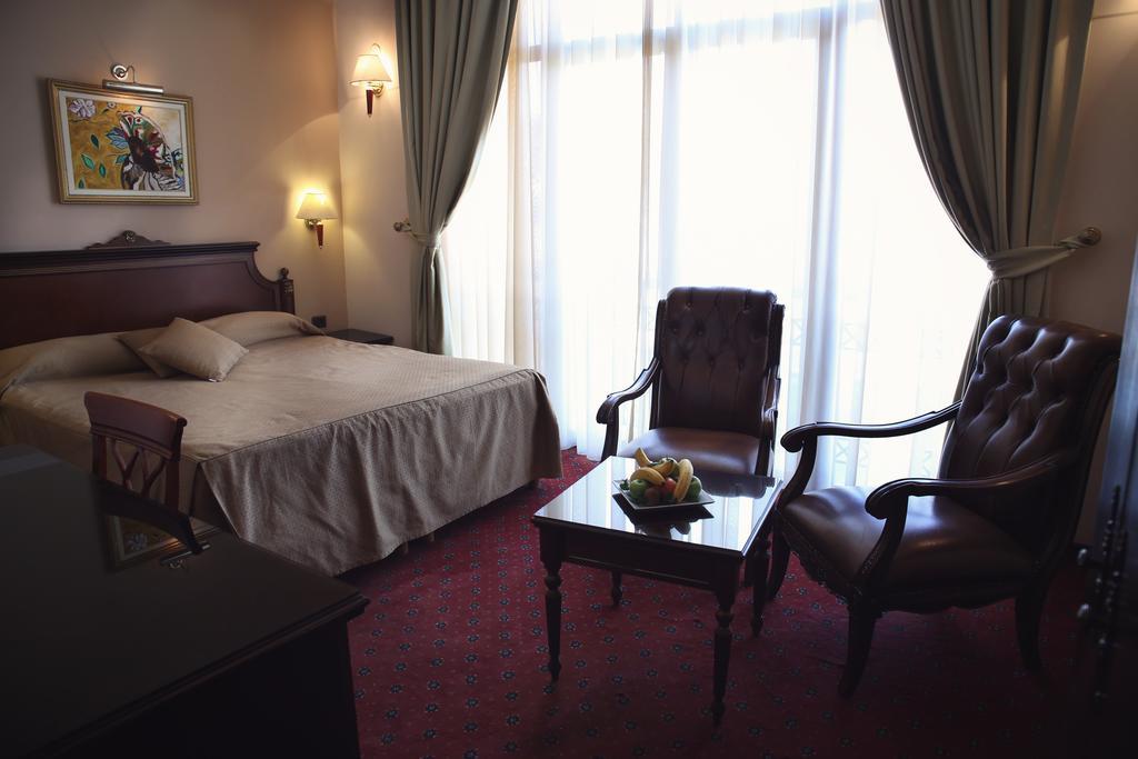 Hotel Millenium Bitola Exterior photo